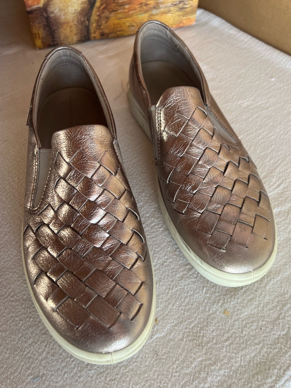 Ecco Women's Slip-On Metallic Sneakers Woven Leather detail Size 7